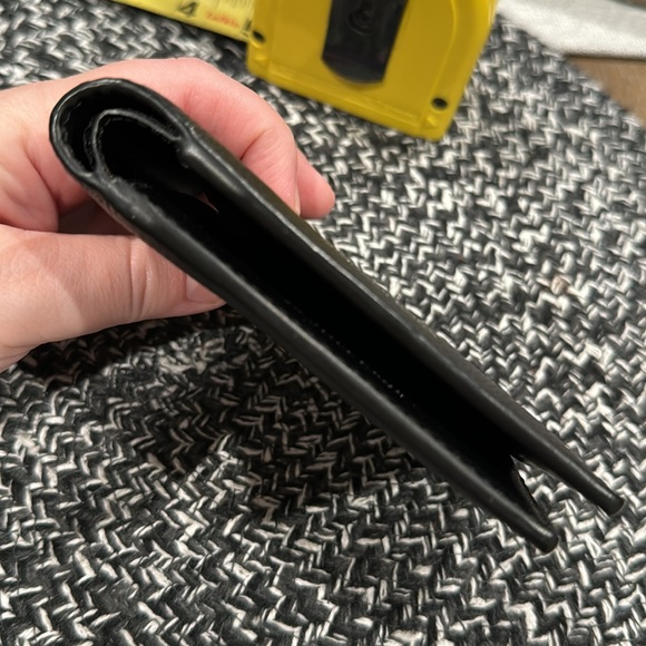 Men’s black Michael Kors pebbled leather wallet - Picture 7 of 11